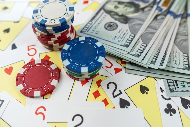 Payment options screen on qqgaming slot including DANA, OVO, GoPay, ShopeePay